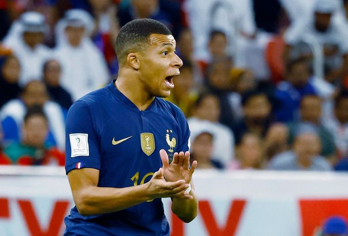 Kylian Mbappé v osmifinále MS 2022 Francie - Polsko