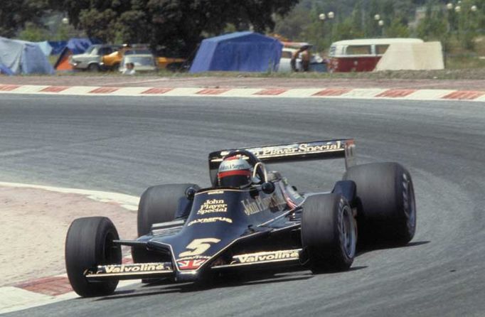 Mario Andretti si s Lotusem 79 jede pro titul mistra světa F1 v roce 1978.