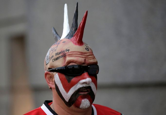 Chicago Blackhawks fan Jack Basich arrives to attend Game 1 of the NHL Stanley Cup Finals hockey series against the Boston Bruins in Chicago, Illinois, June 12, 2013. REU