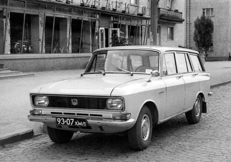 Moskvič 2137