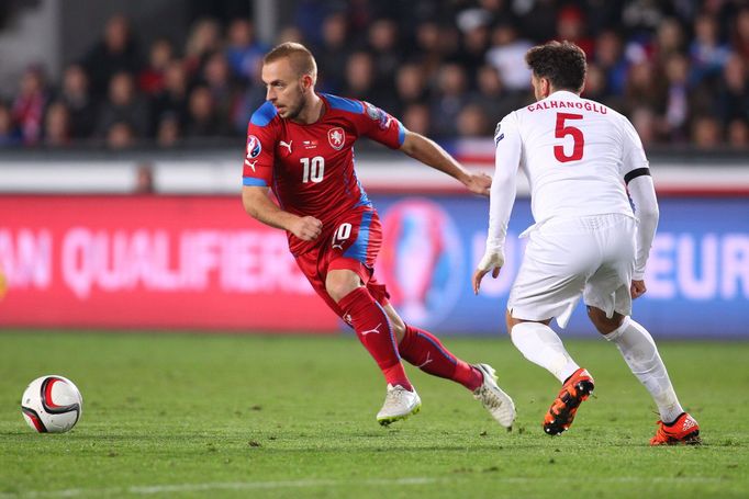 Česko-Turecko: Jiří Skalák - Hakan Calhanoglu