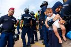 Maďarsko porušilo práva dvou migrantů. Má jim zaplatit 10 tisíc euro, rozhodl soud pro lidská práva