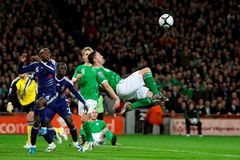 Francouzi se bojí. Nájezd Irů oblékne stadion do zelena