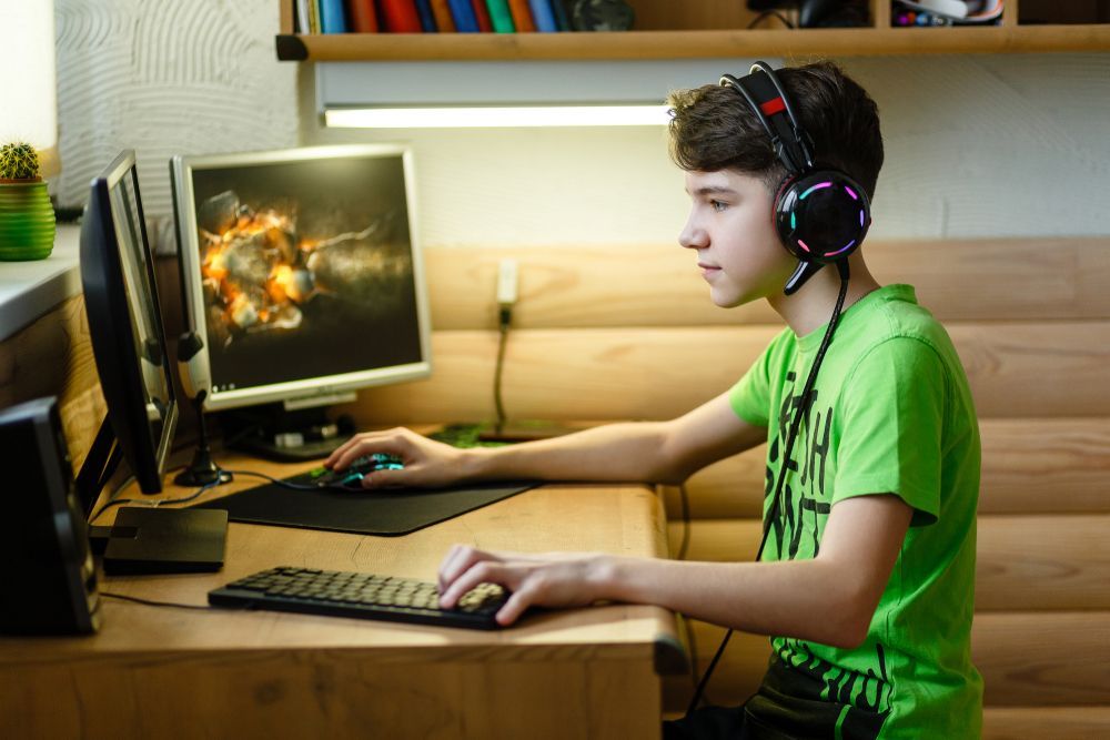 Dítě, počítač, počítačové hry, technologie