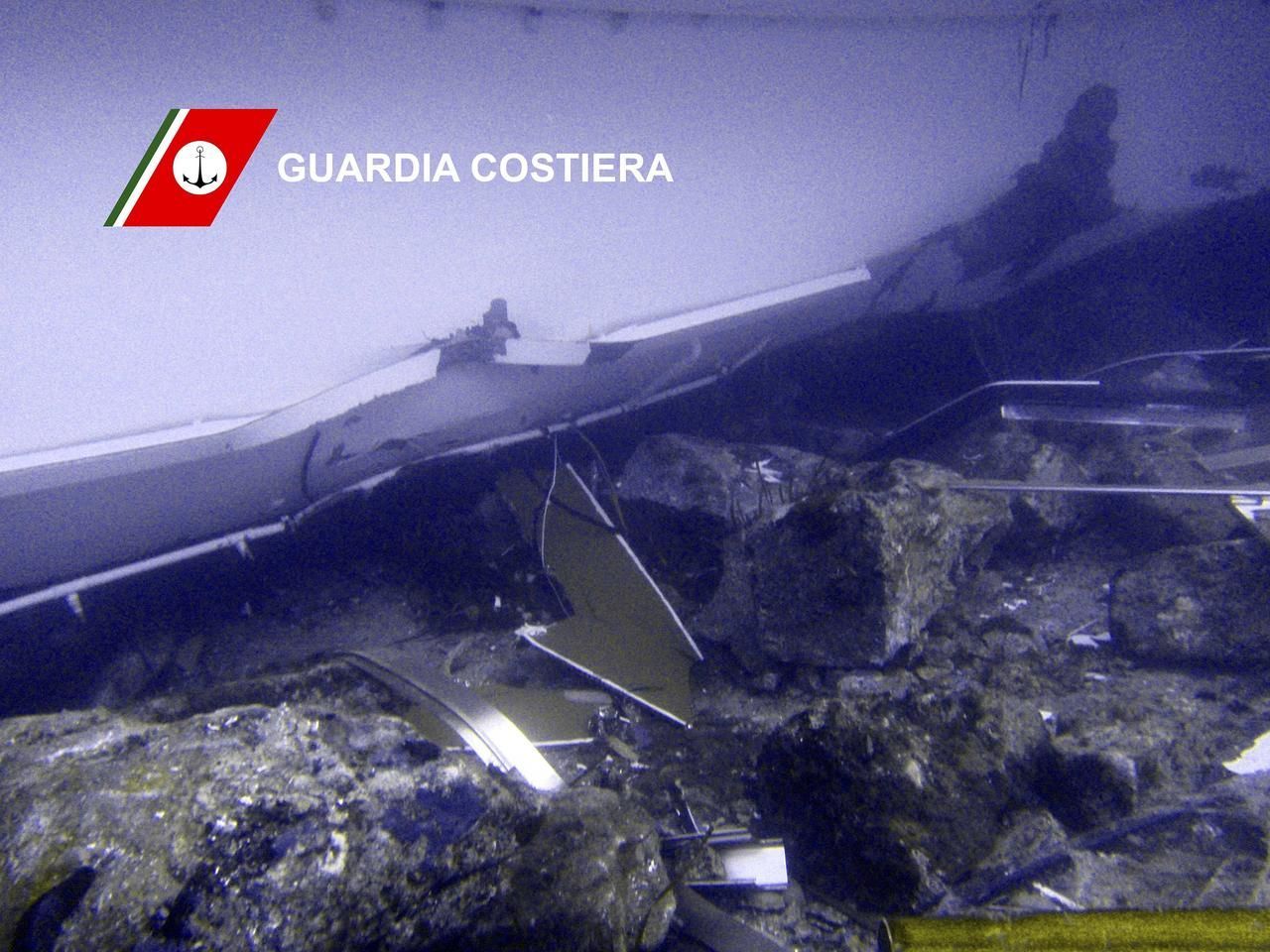 Potopená výletní loď Costa Concordia