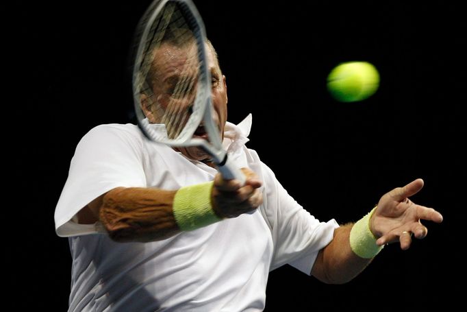 Tenisová exhibice v Hongkongu (Ivan Lendl)