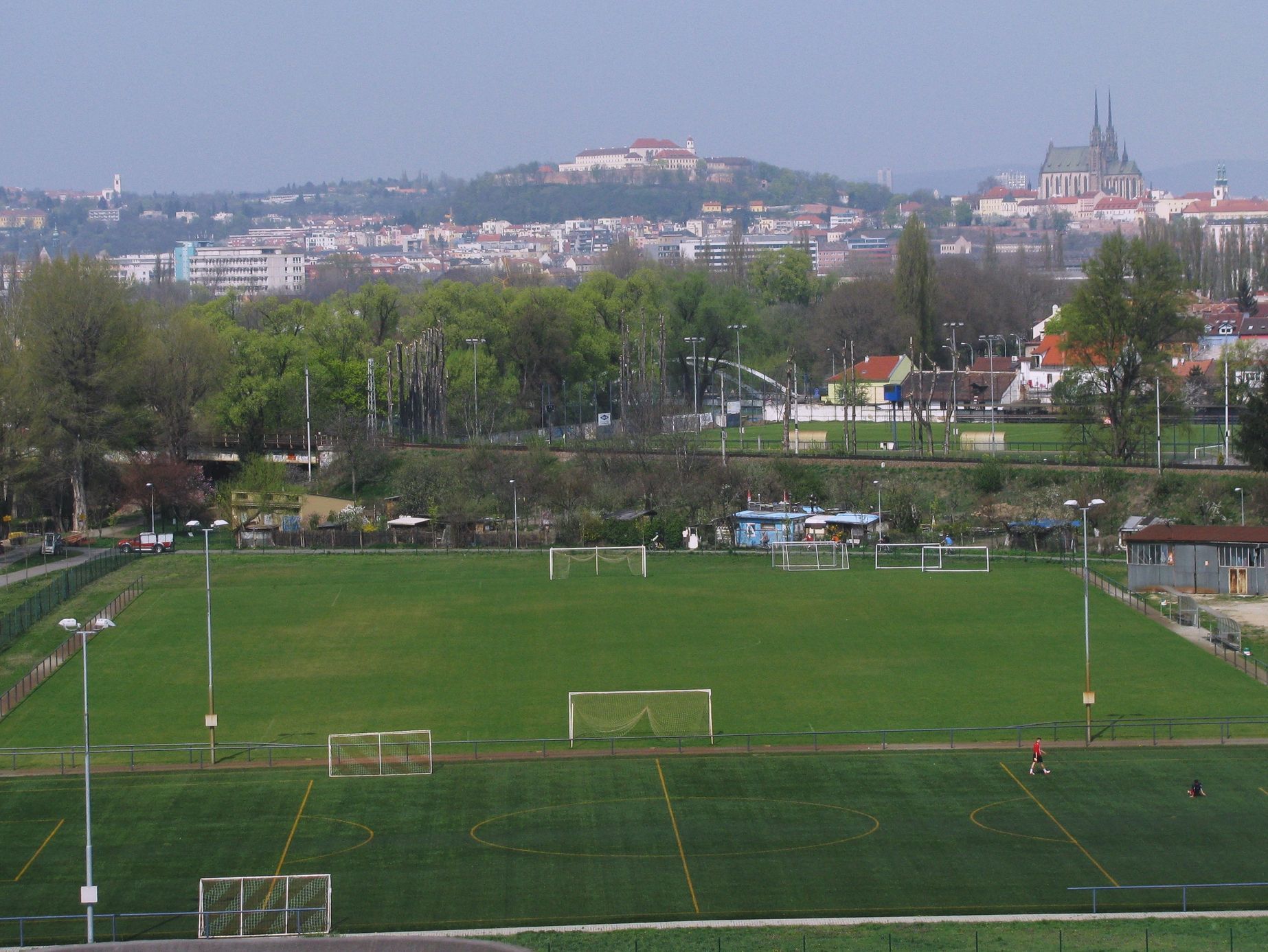 Sportovní areál Hněvkovského v Brně