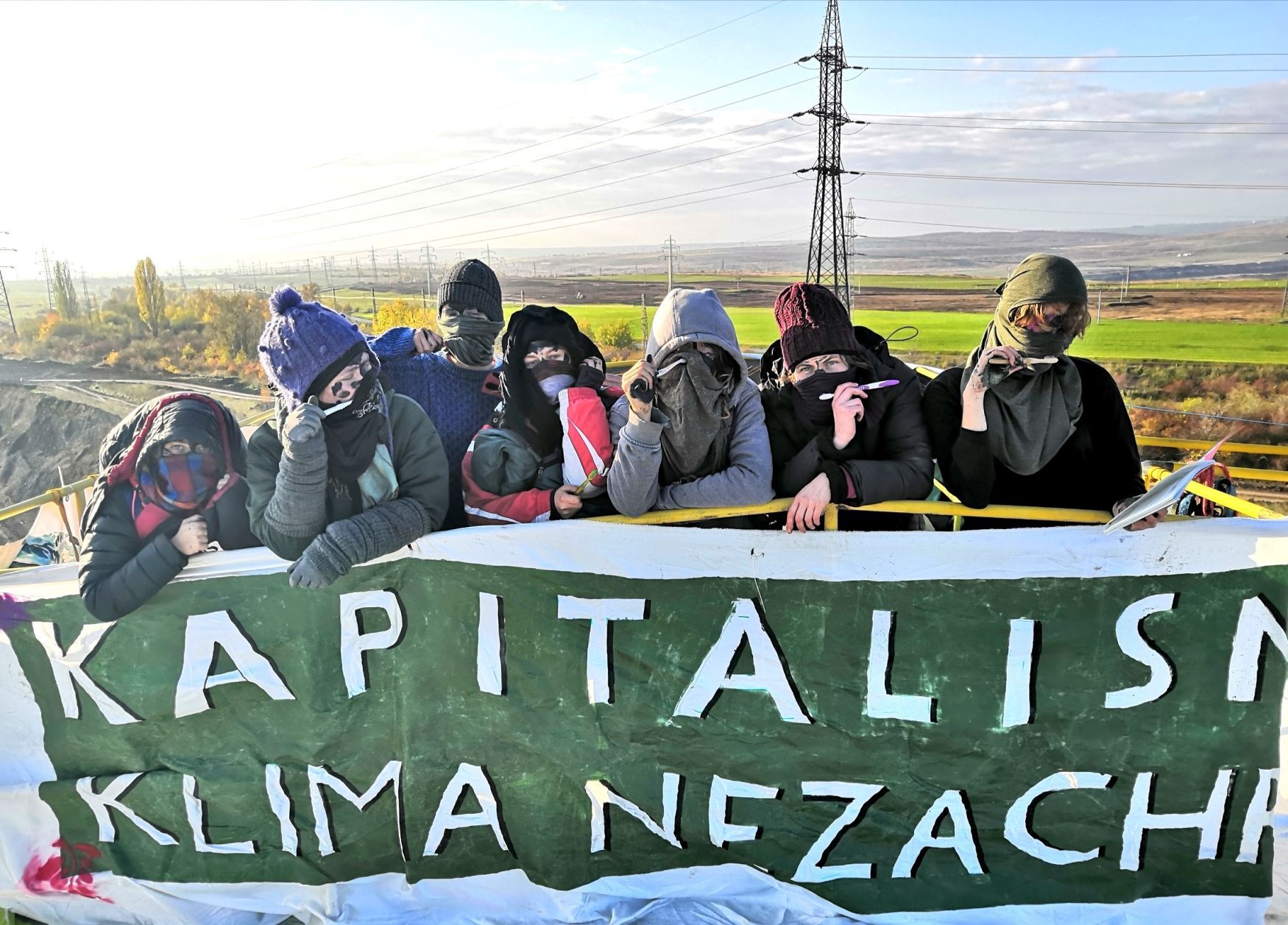 Aktivisté na Mostecku protestují proti těžbě uhlí