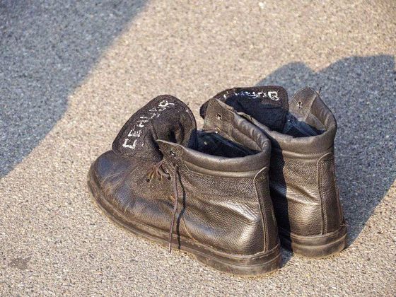 Vězeňské boty Olega Sencova. 