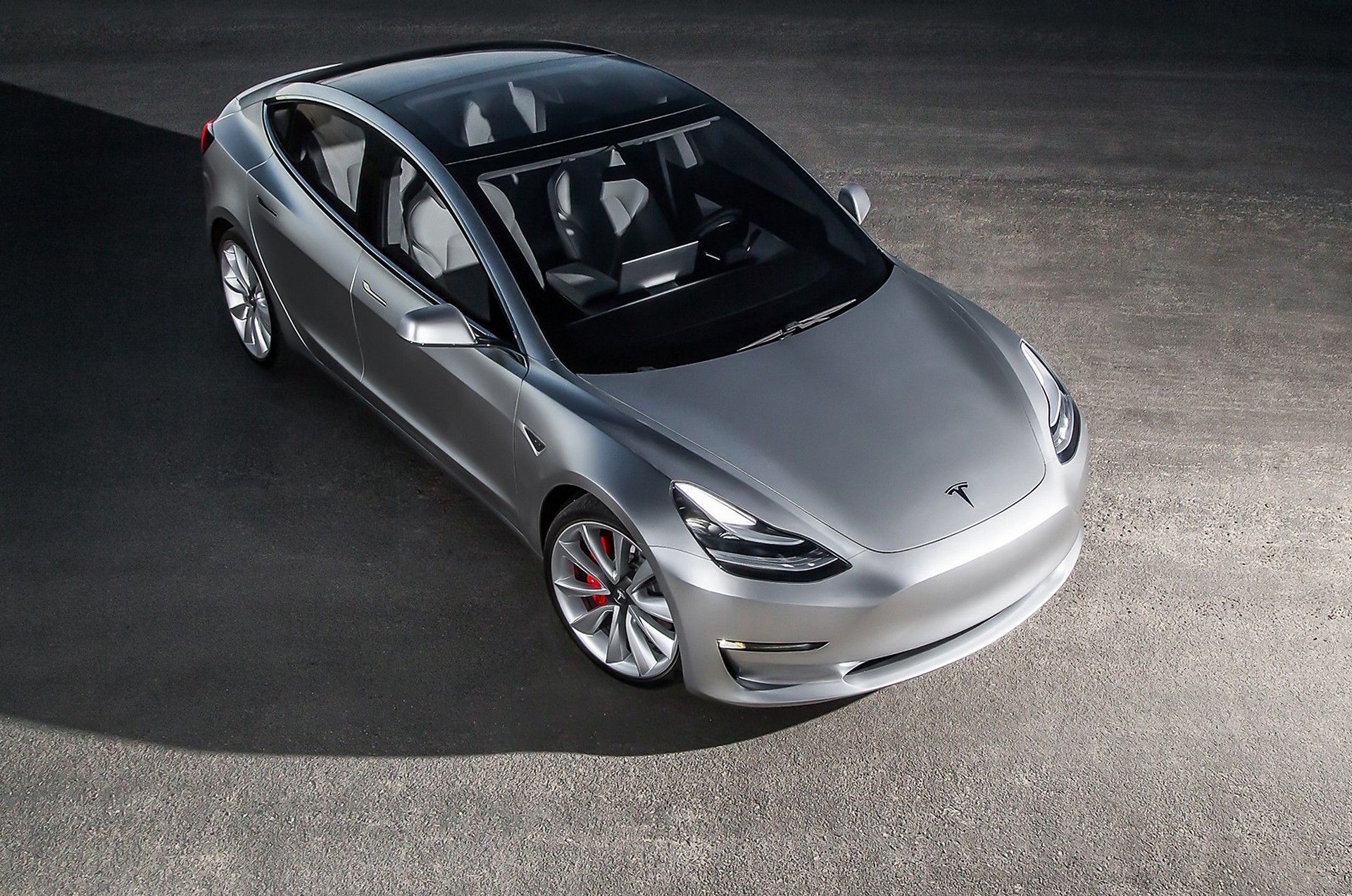 Tesla Model 3 červenec 2017