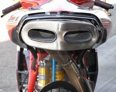 Ducati, výfuk