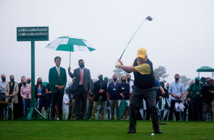 Golf - The Masters - Augusta National Golf Club - Augusta, Georgia, U.S. - November 12, 2020 Honorary starter Jack Nicklaus during the ceremonial tee shot REUTERS/Brian S