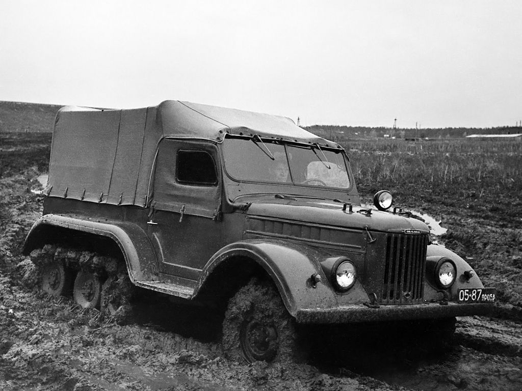 GAZ 69