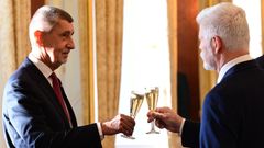 Andrej Babiš, premiér, Petr Pavel, prezident, politik, jmenování, přípitek