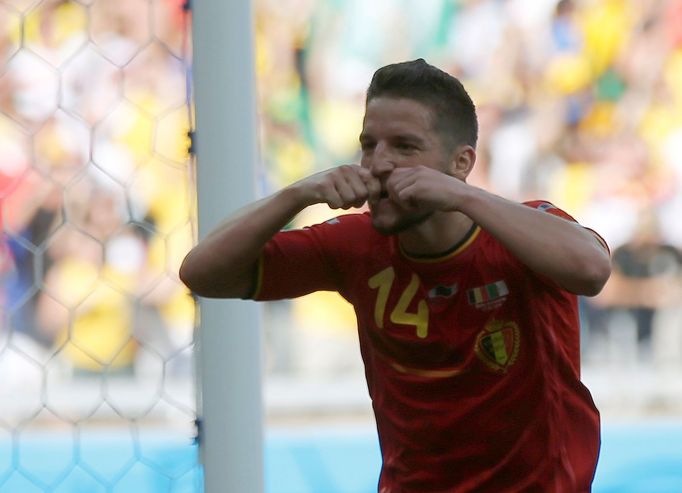 Dries Mertens slaví branku Belgie na MS 2014