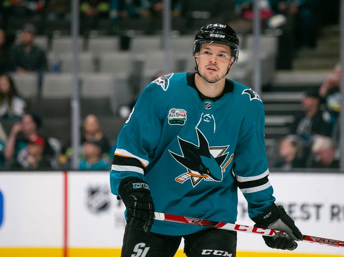 Tomáš Hertl v dresu San José.