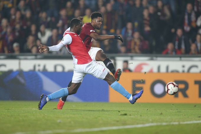 Benjamin Tetteh v derby Sparta - Slavia.