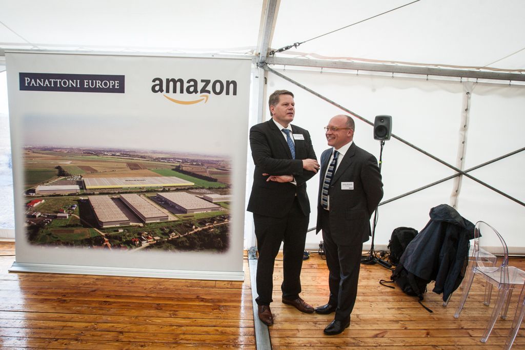 Amazon zahájil stavbu velkoskladu