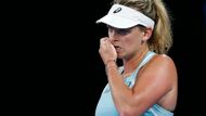 Americkým favoritkám se na úvod Australian Open hrubě nedařilo. Devátá hráčka světa Coco Vandewegheová nepřežila první kolo, skončila na raketě Maďarky Timey Babosové.