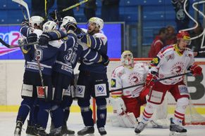 Čistý Hattrick! Sýkora sestřelil Třinec z čela extraligy