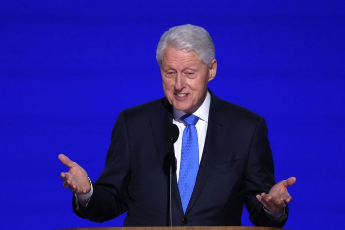 Exprezident Bill Clinton na sjezdu demokratů.