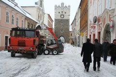 Doprava v Česku: Mokré silnice, mlha a také náledí