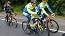 Alberto Contador trénuje v Leedsu na Tour de France 2014