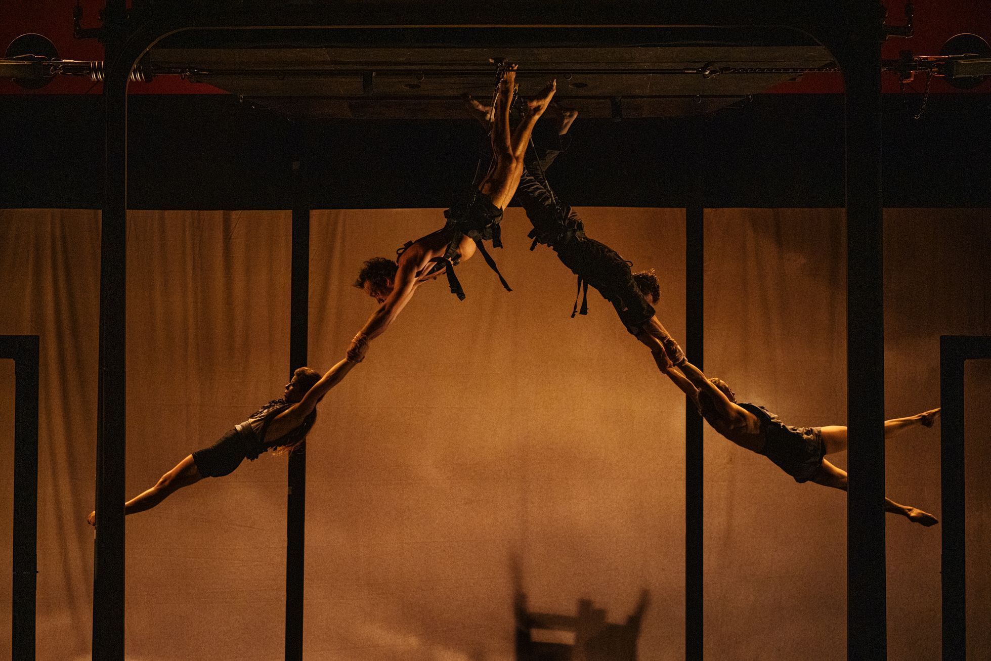 Cirque Le Roux: Deer in The Headlights