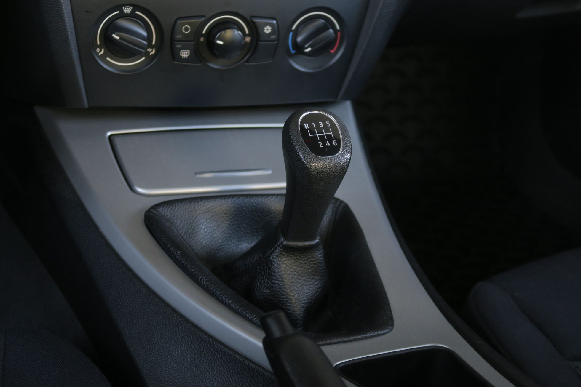 Mercedes C a BMW 3 - srovnání ojetin