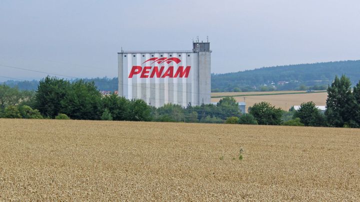 Děláte politiku přes toasty, vzkázal Babišův Penam e-shopu bojkotujícímu jeho chleba