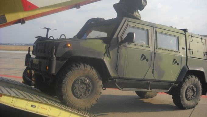 Čeští vojáci odlétají do Mali
