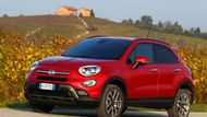 Fiat 500X zvýšil svůj podíl na trhu meziročně o 0,16 procenta za 0,71 %. Za to patří nafouknuté pětistovce lovící mezi příznivci kompaktních SUV, tedy poloterénních aut, dvacáté místo.