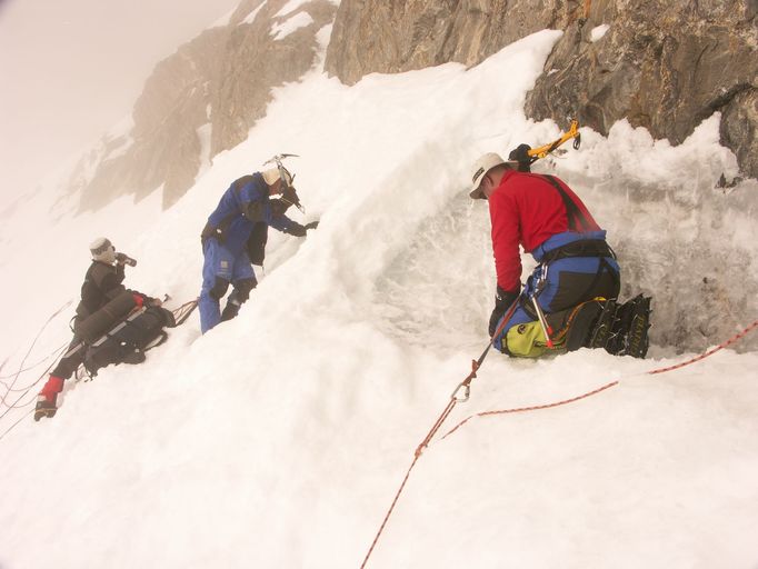 Expedice Radka Jaroše: Šíša Pangma 2004 (8027 metrů)