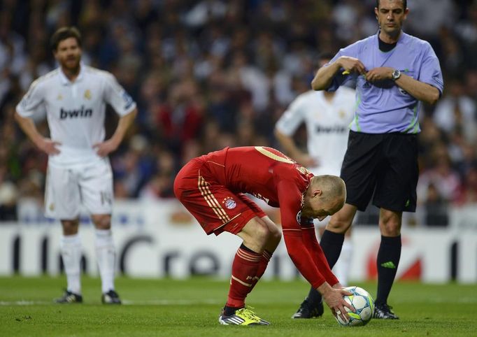 Semifinále LM: Real - Bayern (Penalta Arjena Robbena)