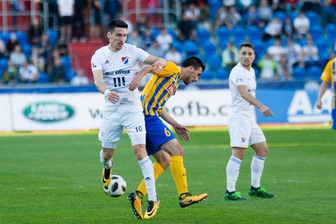 fotbal, Fortuna:Liga 2018/2019, Ostrava - Opava, Robert Hrubý a Jan Řezníček