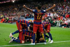 Barcelona ovládla i španělský pohár, výhru nad Sevillou vydřela v prodloužení