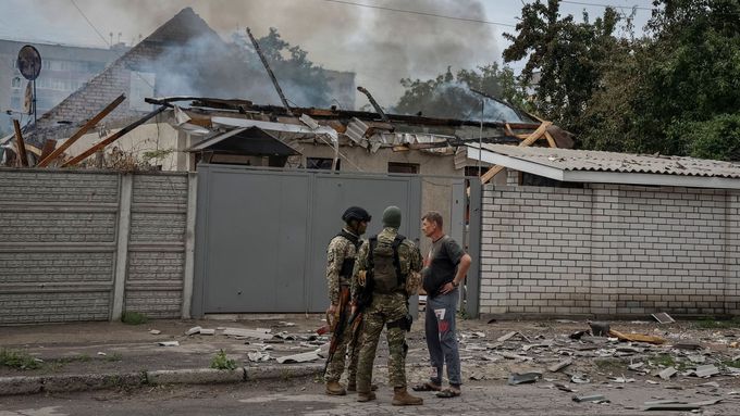 Válka na Ukrajině: britský analytik Samuel Cranny-Evans o ovládnutí Lysyčansku
