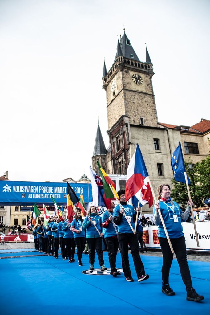 Start a cíl Pražského maratonu byl na Staroměstském náměstí