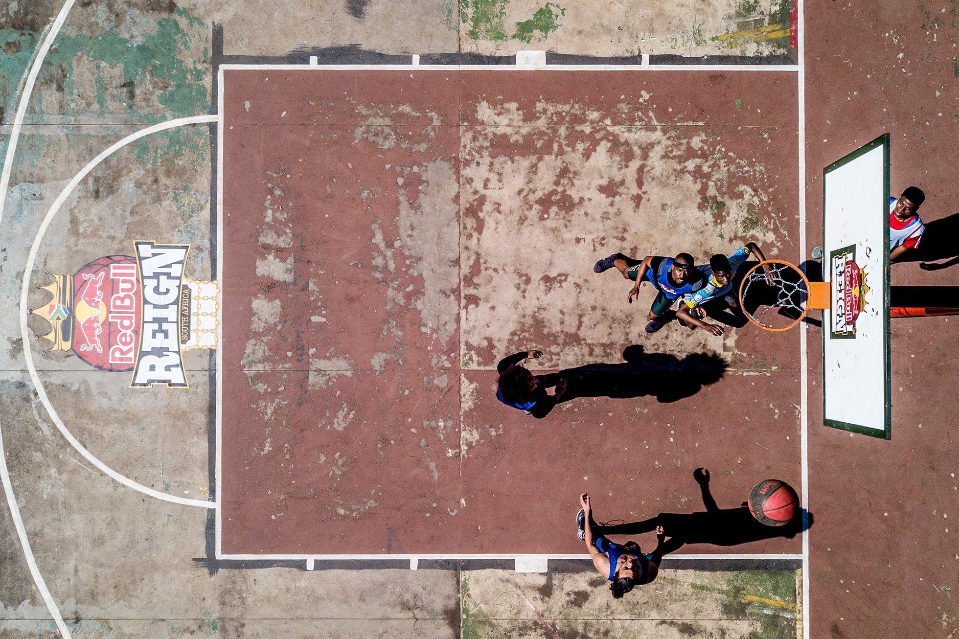 Extrémní sporty pohledem z výšky (Red Bull Content Pool)