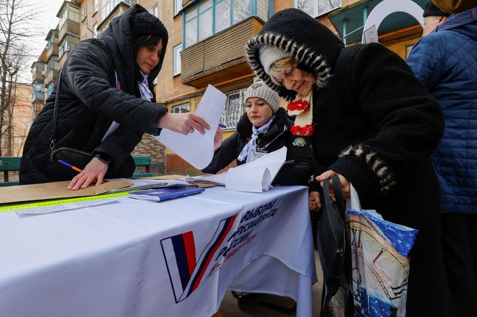 Vladimir Putin nemá žádné vážně vyzyvatele.