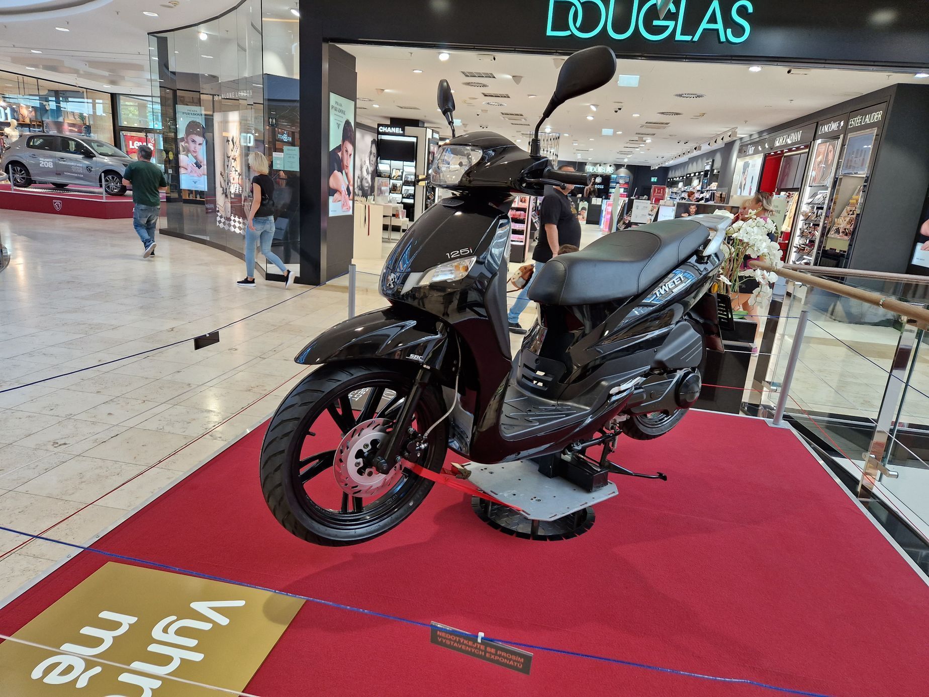 Peugeot výstava Arkády Pankrác