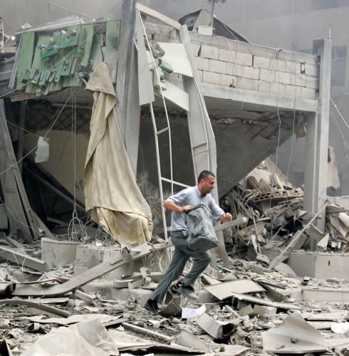 Válka v obraze: útěk před bombami