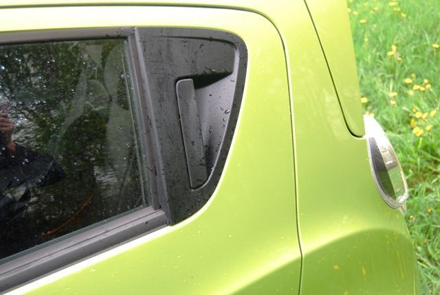 test chevrolet spark 5