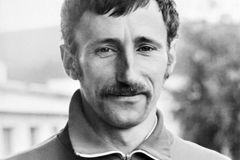 Jsi syn vlastizrádců, vtloukali mu komunisté. Janoušek pak vyhrál mistrovství světa