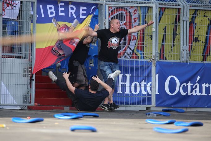 HL, Baník-Sparta: řádění fanoušků Sparty