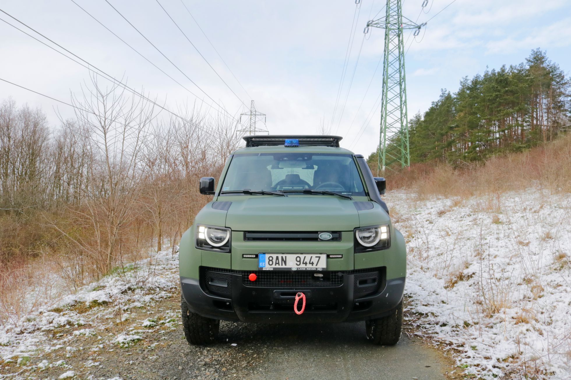 Land Rover Defender policejní demo verze
