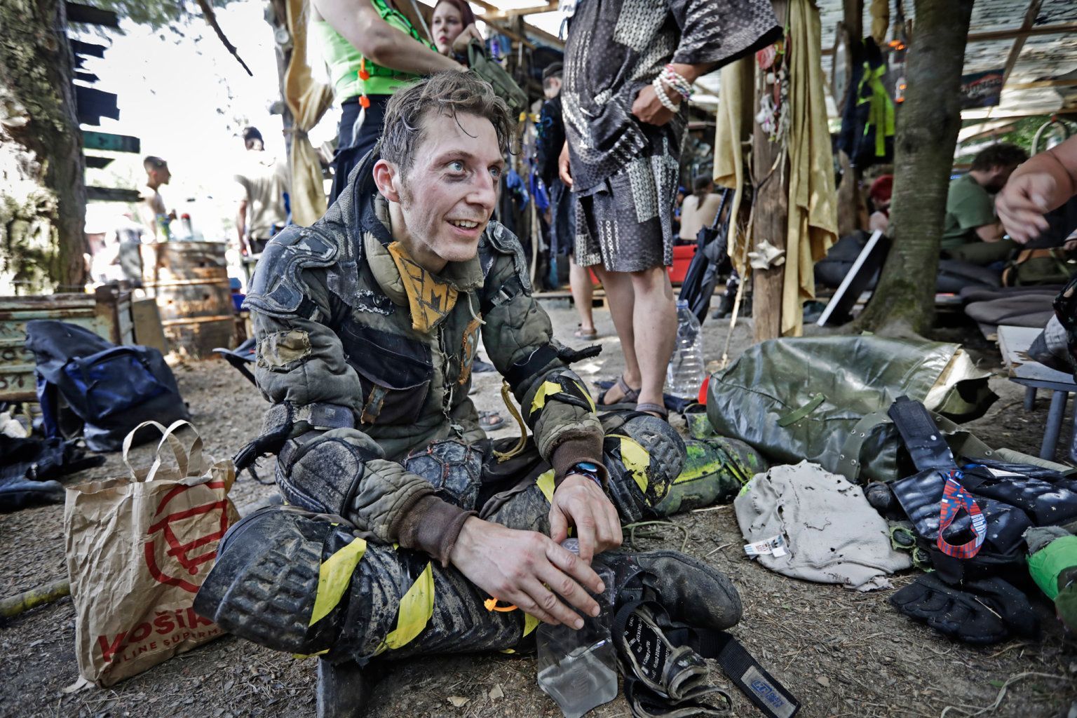 Chalupáři apokalypsy, Libor Fojtík, Kladno, Bratronice, komunita