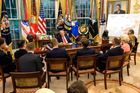 Evropa bude muset převzít lví podíl břemene ukrajinské bezpečnosti, řekl Vance