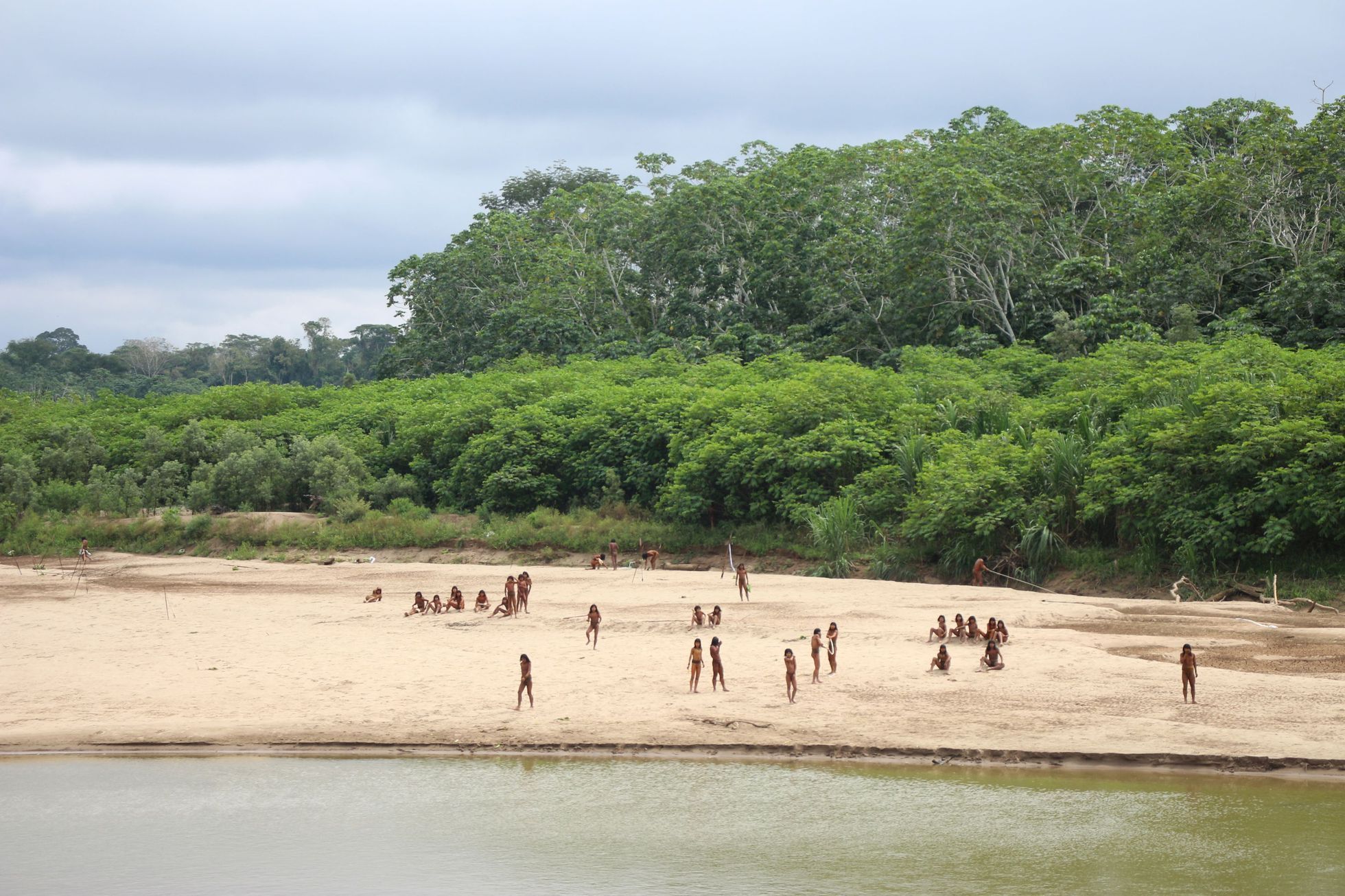 peru amazonie kmen Mašco Piro těžaři