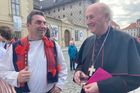 Není to jen o krojích, ale celém způsobu života, řekli Moravané, které vítal Graubner